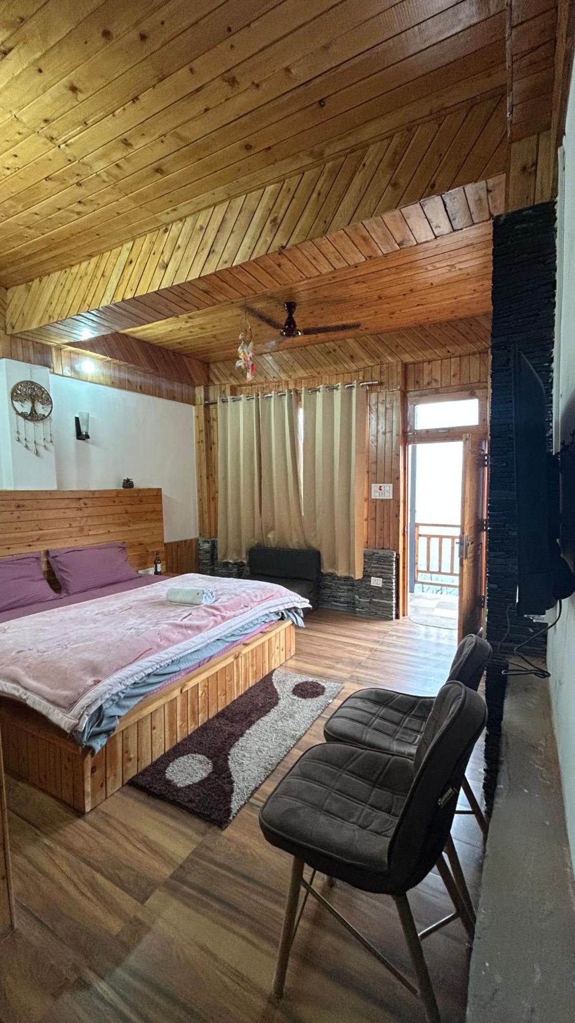 The Himalayan Sukoon Villa Near Jibhi Banjār Εξωτερικό φωτογραφία